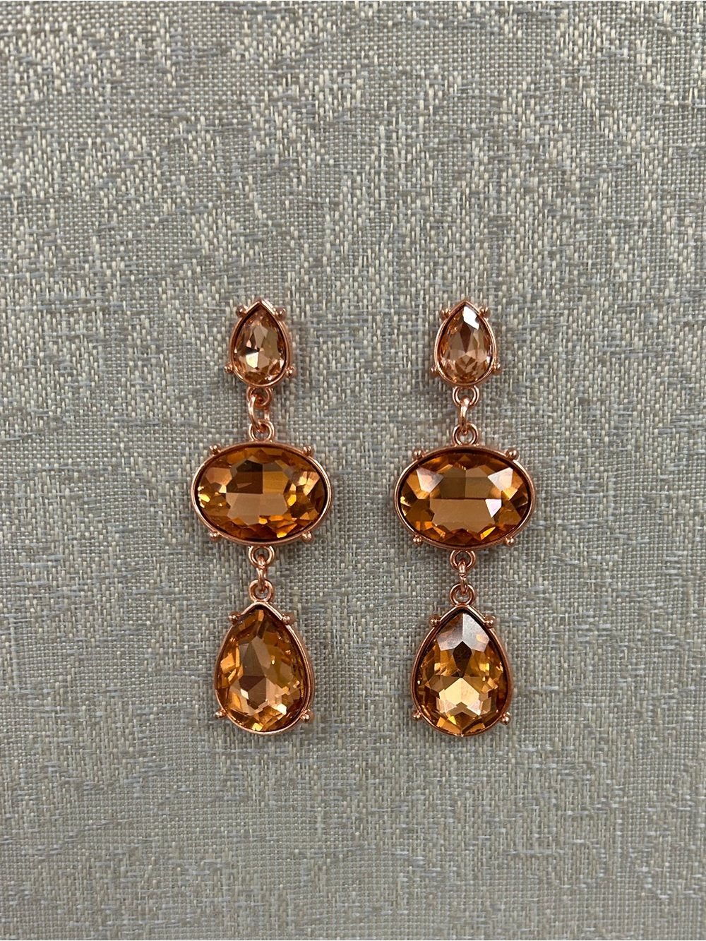 Elegant Costume Rise Gold Amber Drop Earrings - Women Jewelry